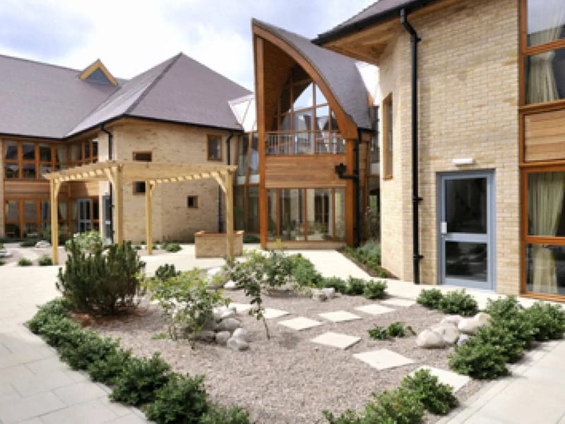 Ladyslaude Court in Bedford, England photo 5