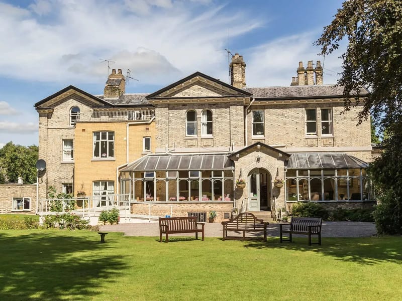 Brookfield Care Home - Nursing Home in Middlesbrough, England photo 2