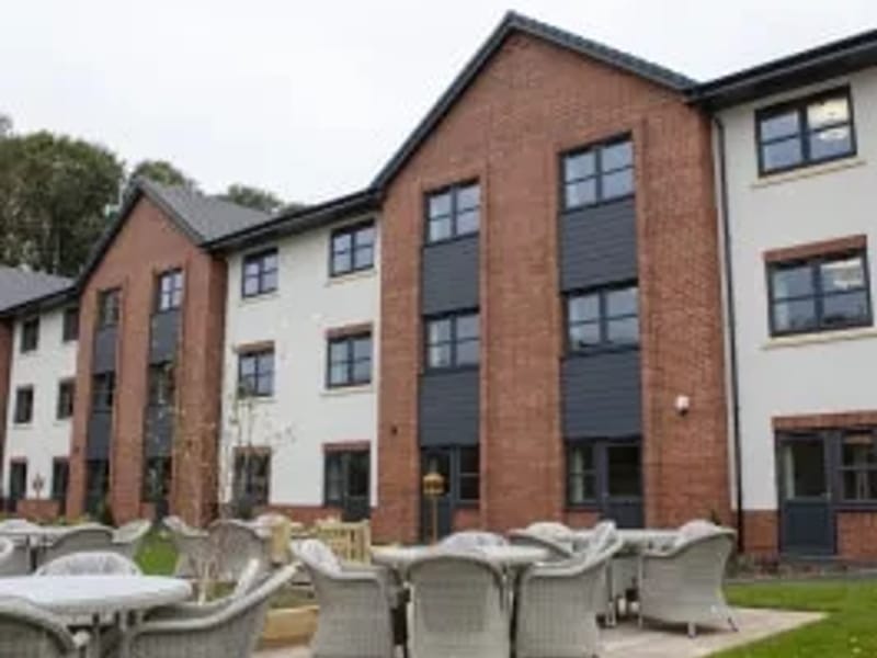 Willow View - Assisted Living in Bradford, England photo 3