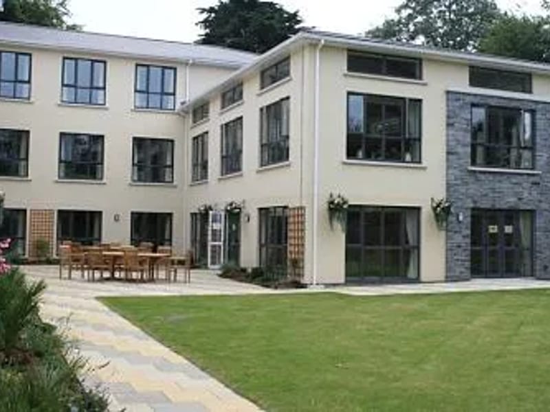 Hartley Park Care Home - Nursing Home in Plymouth, England photo 2