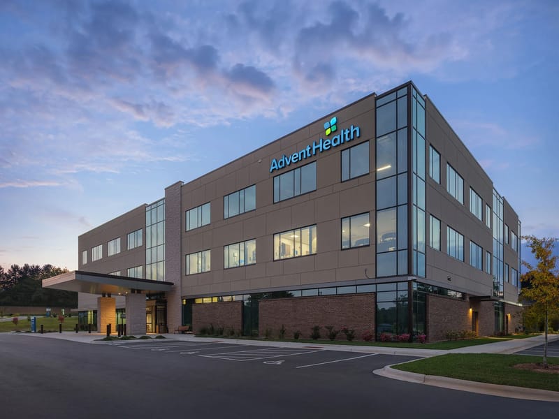 AdventHealth Hendersonville - Hospital in Hendersonville, NC photo 1