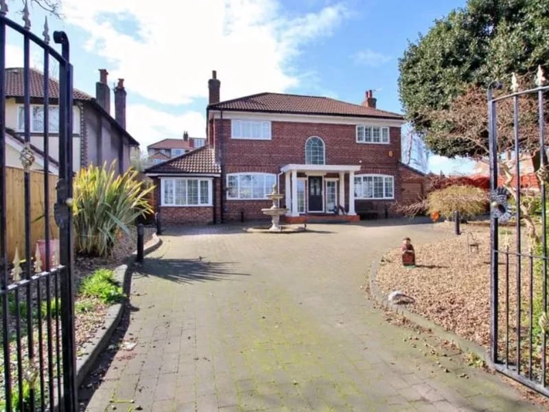 Oxton Manor - Assisted Living in Wirral, England photo 3