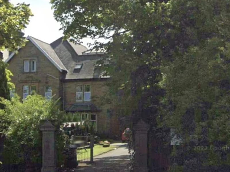 Willowbank Nursing Home in Burnley, England photo 1