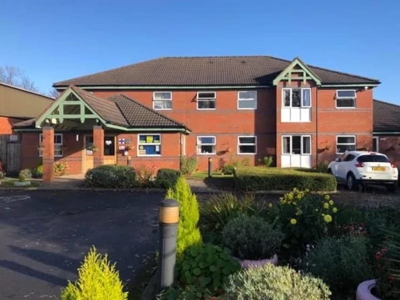 Lavender Court - Nursing Home in Wolverhampton, England photo 4