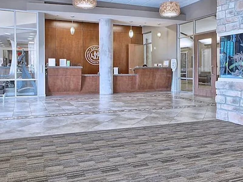 Avir at Dallas - Nursing Home in Dallas, TX photo 2