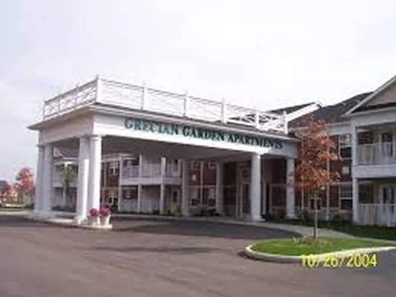 Athenian Assisted Living - Assisted Living in North Royalton, OH photo 2