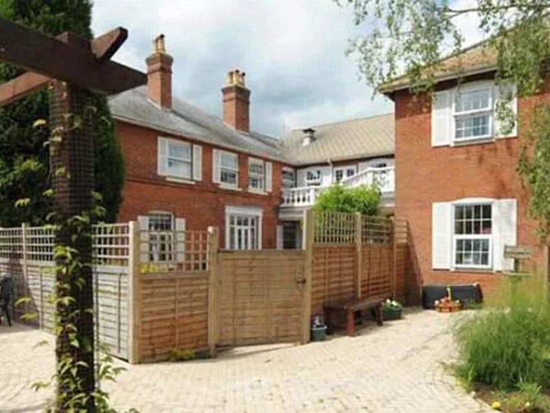 Ashbury Lodge Residential Home - Nursing Home in Swindon, England photo 1