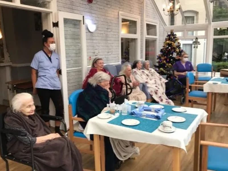 Grovewood Residential Home - Nursing Home in Wirral, England photo 2