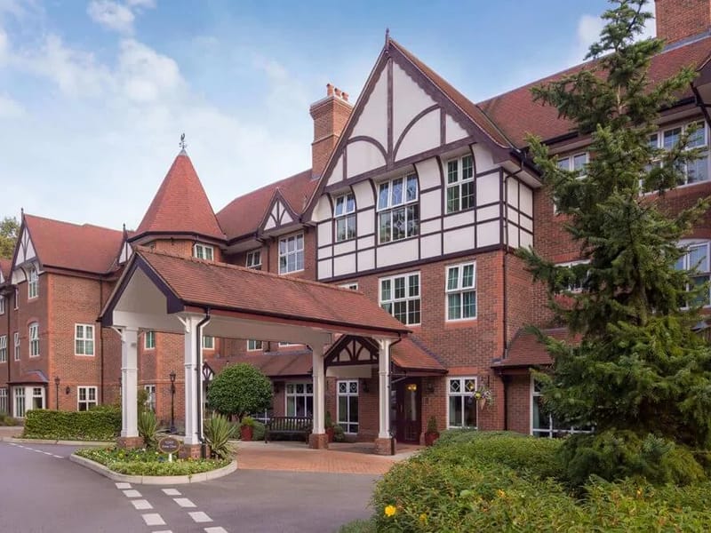 Halecroft Grange - Nursing Home in Altrincham, England photo 1