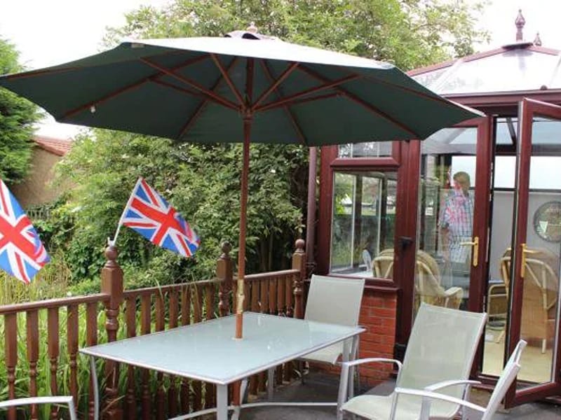 218 Kingsway - Assisted Living in Bristol, England photo 2