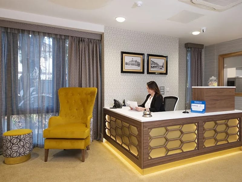 Amberley Care Home - Assisted Living in Sale, England photo 6