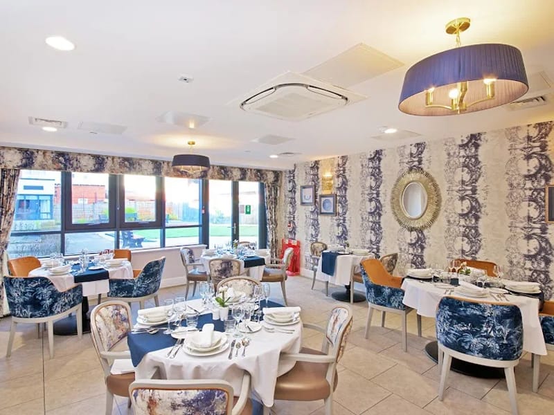 Amberley Care Home - Assisted Living in Sale, England photo 7