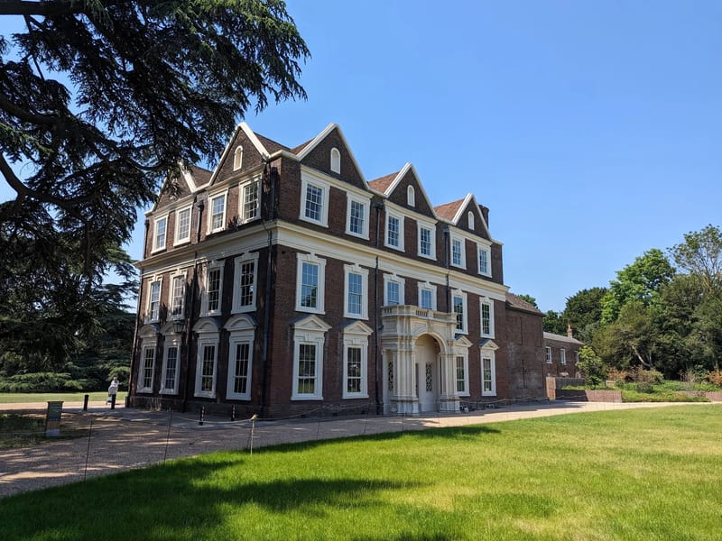 Manor Gate Care Home - Nursing Home in Boston, England photo 2