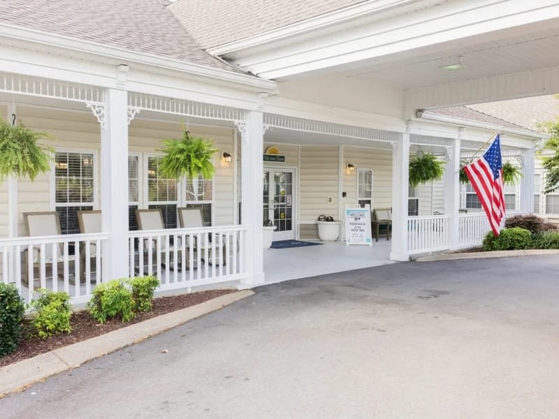 The Waters of Gallatin, LLC - Nursing Home in Gallatin, TN photo 4