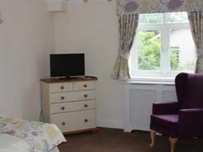 Earlsdon Lodge Care Home - Nursing Home in Coventry, England photo 3