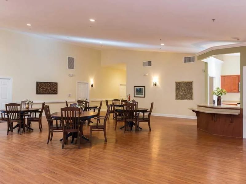 Shenandoah Terrace - Assisted Living in New Market, VA photo 2