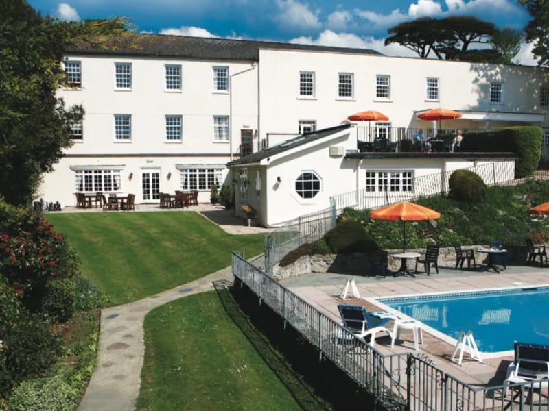 Stokelodge - Assisted Living in Basingstoke, England photo 2