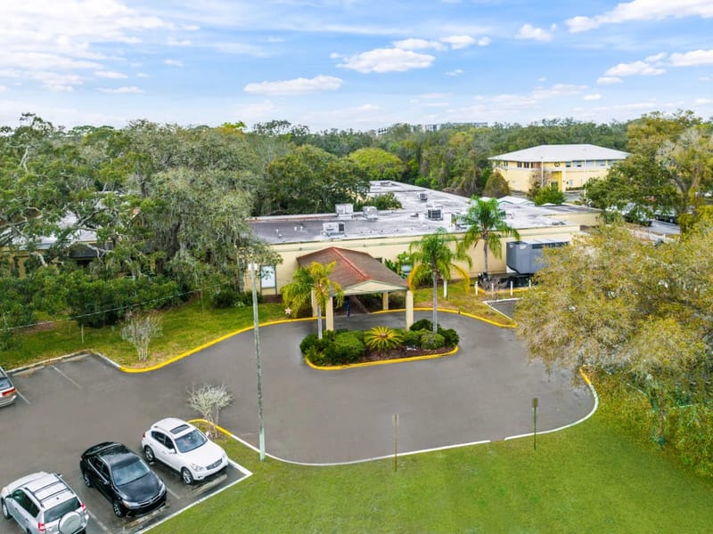 Fairway Oaks Center - Nursing Home in Tampa, FL photo 1