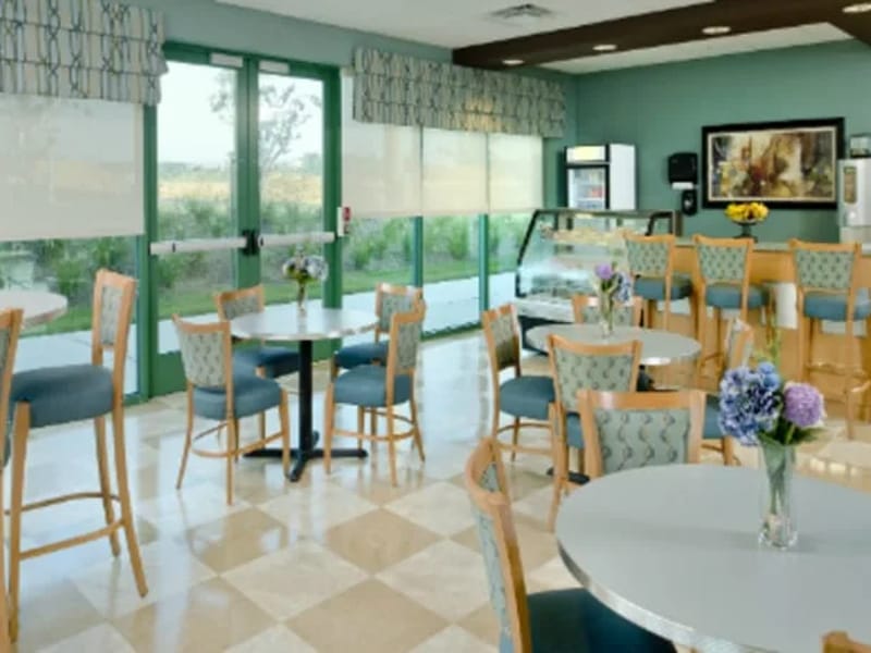 Lorien Nursing & Rehab Ctr - Elkridge - Nursing Home in Elkridge, MD photo 2