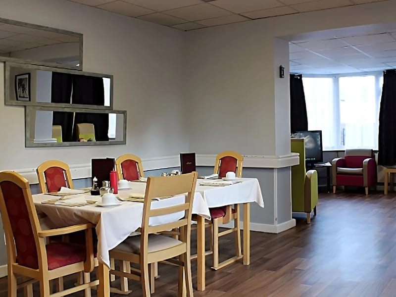 Barnes Court Care Home - Nursing Home in Sunderland, England photo 2