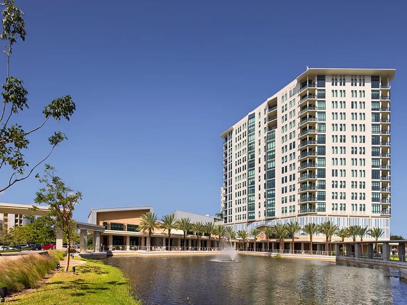 John Knox Village of Pompano Beach - Nursing Home in Pompano Beach, FL photo 3