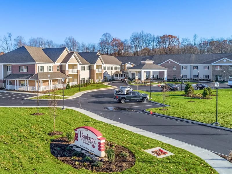 Danbury Of Brunswick - Assisted Living in Brunswick, OH photo 2