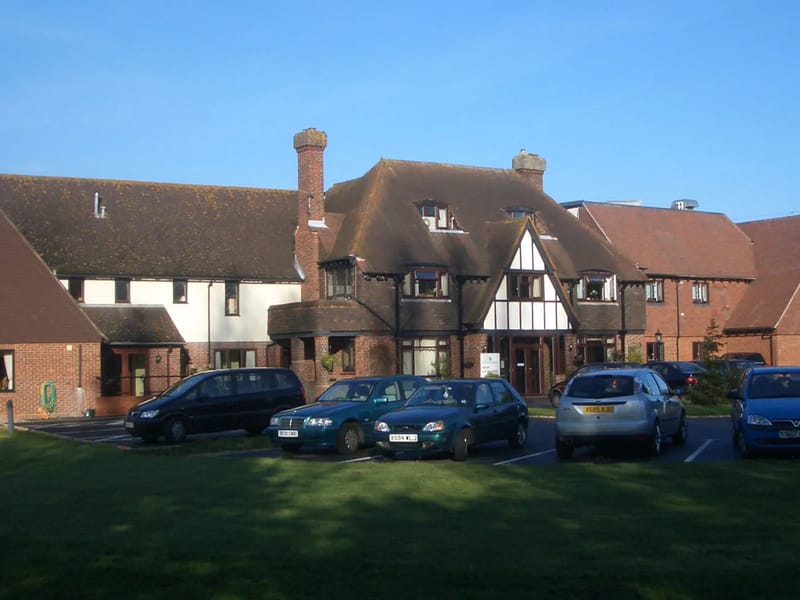 Titchfield Lodge - Assisted Living in Fareham, England photo 2