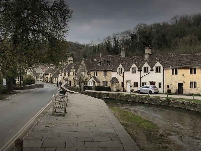 Right at Home Central Wiltshire in Chippenham, England photo 1