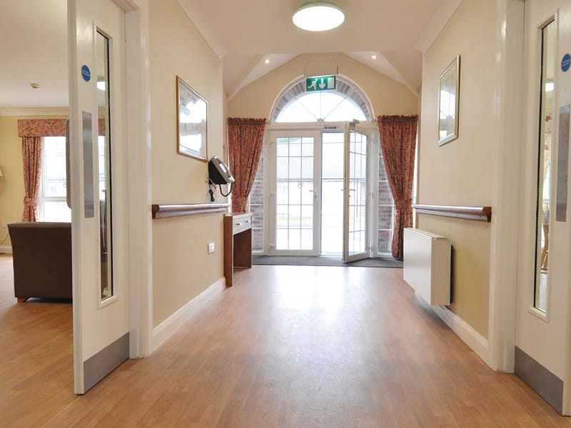 Apple Mews Care Home - Nursing Home in Middlesbrough, England photo 2
