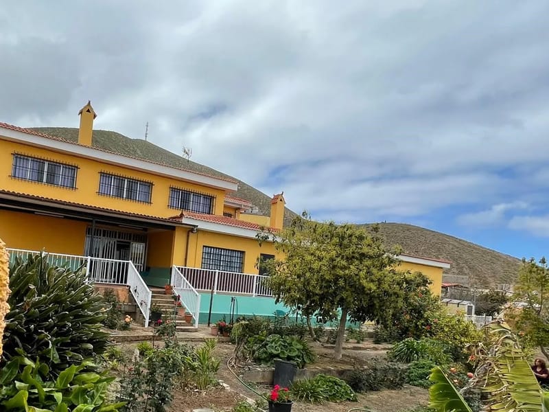 Residencia de mayores Santa María de Guía - Hogar de Ancianos in Santa María De Guía De Gran Canaria, Canarias photo 1