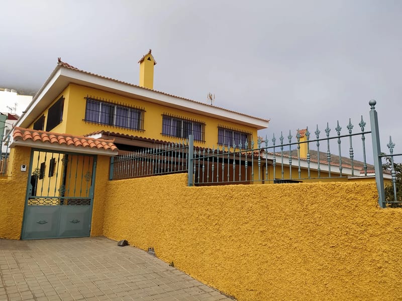 Residencia de mayores Santa María de Guía - Hogar de Ancianos in Santa María De Guía De Gran Canaria, Canarias photo 2