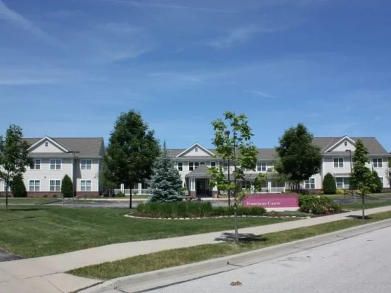 15Th Avenue Adult Family Home - Assisted Living in South Milwaukee, WI photo 2