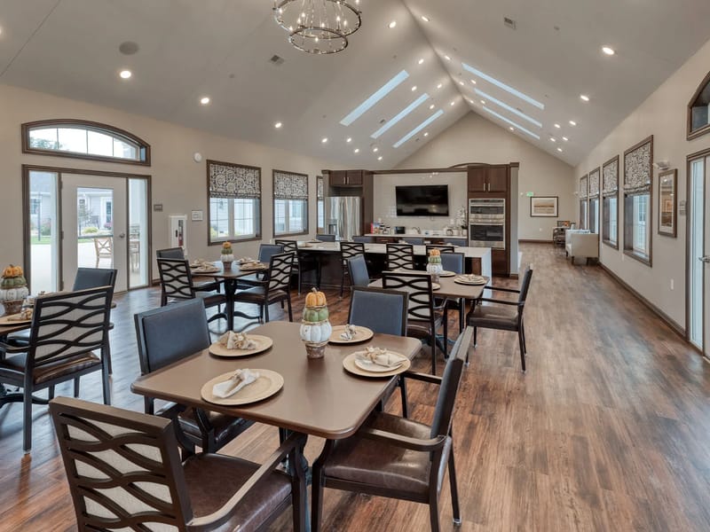 Cedarhurst Of West Plains — Assisted Living, West Plains, MO · photo 3