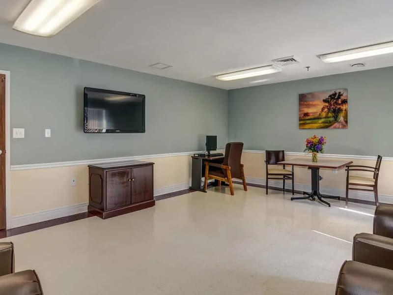 Wellsburg Healthcare Center - Nursing Home in Wellsburg, WV photo 2