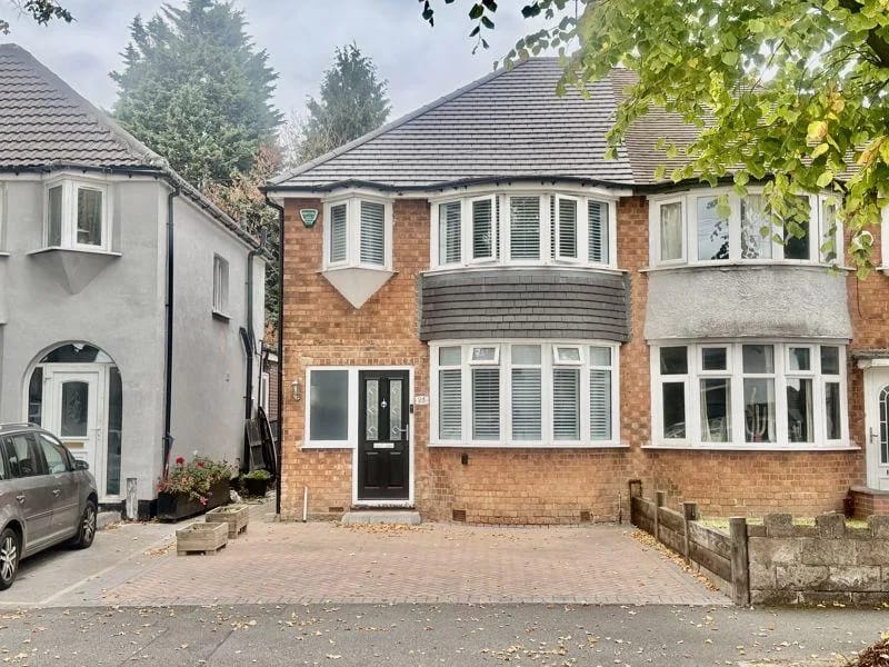 Abbotts Road - Assisted Living in Birmingham, England photo 2