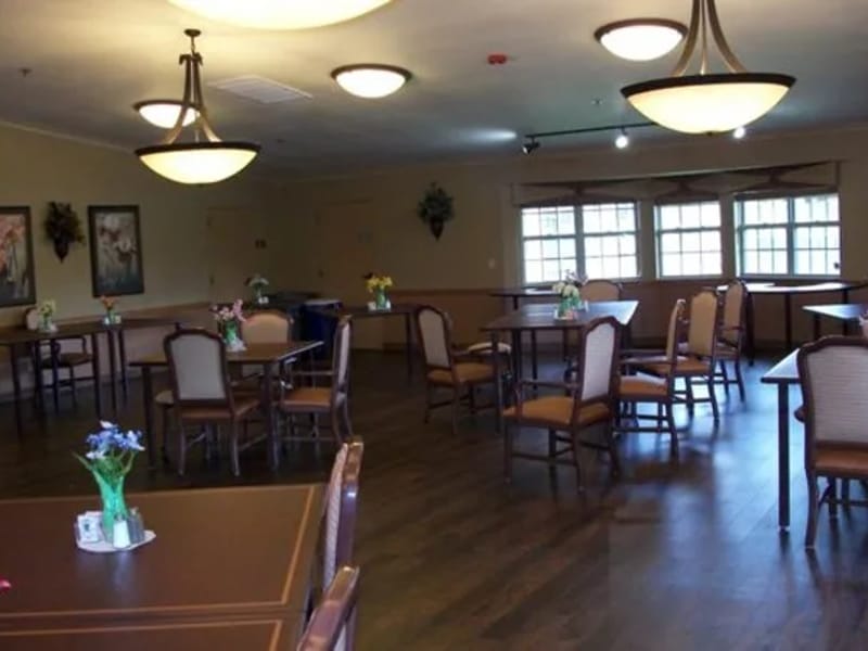 Brookhaven Nursing & Rehab - Nursing Home in Springfield, MO photo 2
