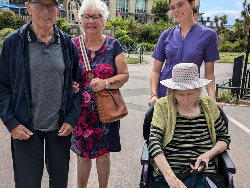 Castle Dene - Nursing Home in Bournemouth, England photo 3