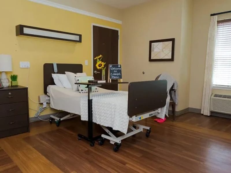 Colonial Manor Advanced Rehab & Healthcare — Nursing Home, Pharr, TX · photo 1