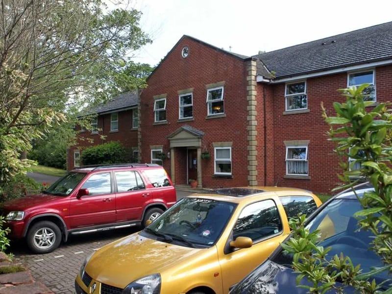 Ferndale Mews - Assisted Living in Widnes, England photo 2