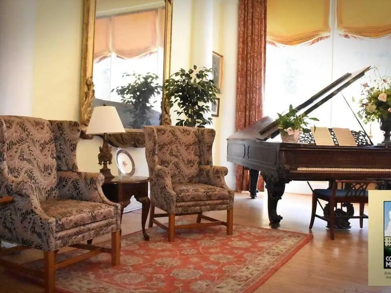 College Manor, Inc - Assisted Living in Lutherville, MD photo 3