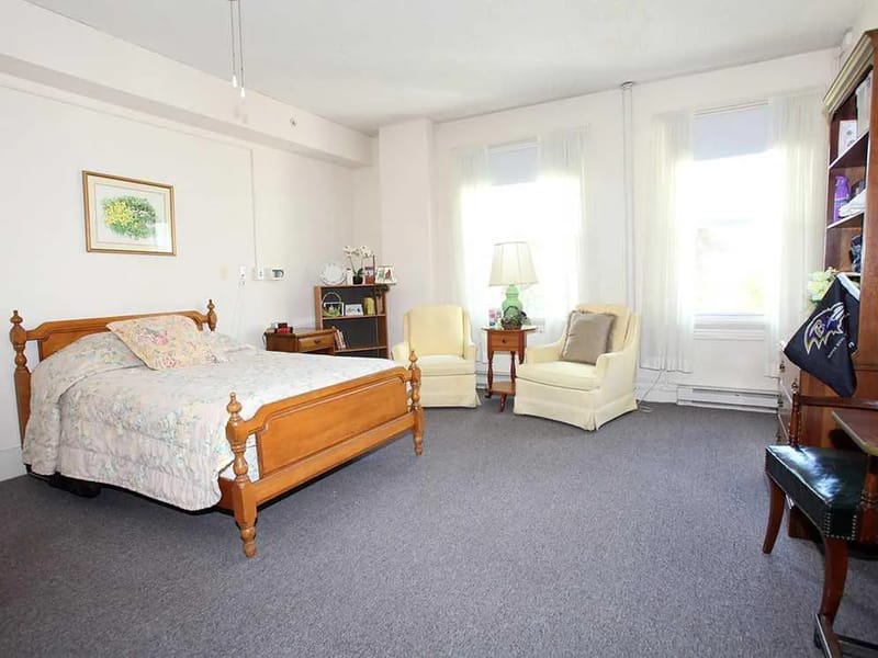 College Manor, Inc - Assisted Living in Lutherville, MD photo 4