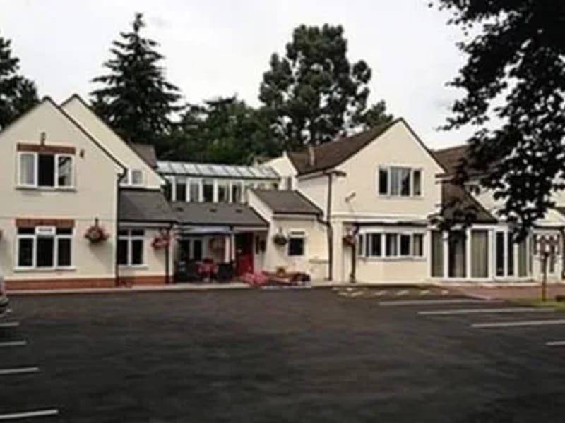 Coton Grange - Nursing Home in Wolverhampton, England photo 3