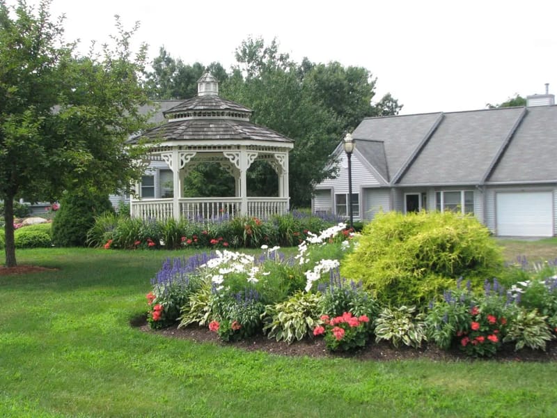 The Elms At Briarwood - Assisted Living in Worcester, MA photo 1