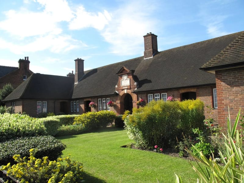 Eleanor Palmer Trust Home - Assisted Living in Barnet, England photo 2