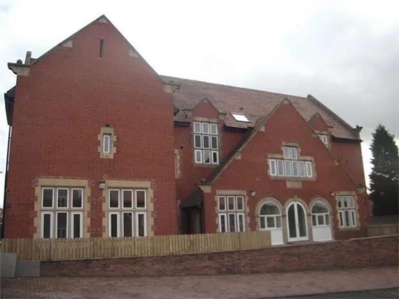 Whitwell Park - Assisted Living in Worksop, England photo 3