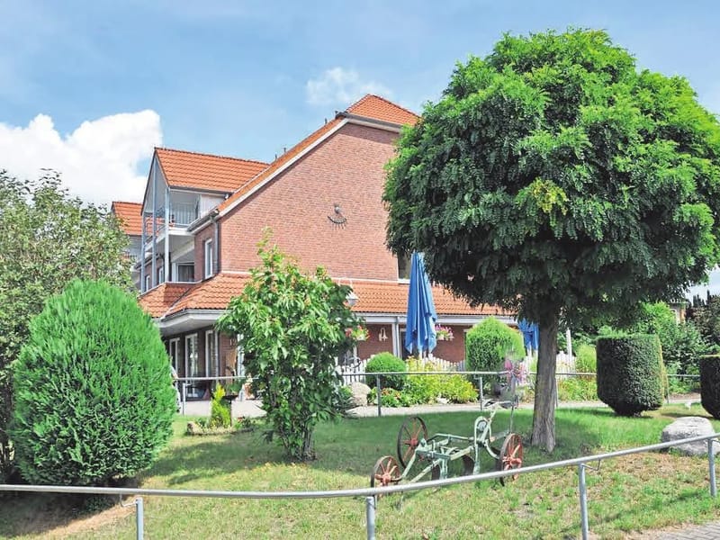 Alten- und Pflegeheim Haus am Hirtenbach - Pflegeheim in Ronnenberg, Niedersachsen photo 1