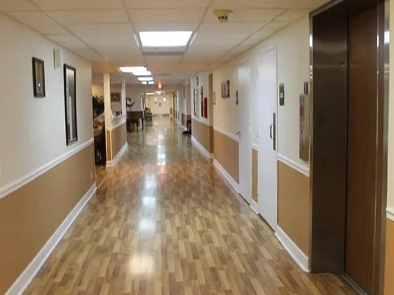 Livewell At Coral Plaza — Assisted Living, Margate, FL · photo 2