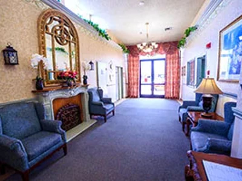 Alameda Care Center - Nursing Home in Burbank, CA photo 1