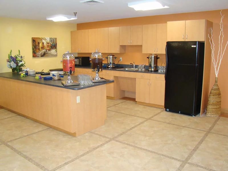Apple Rehab Clipper - Nursing Home in Westerly, RI photo 2