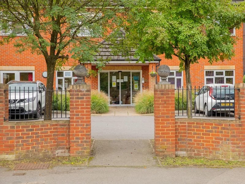 The Bernard Sunley Nursing and Dementia Care Home - Memory Care in Woking, England photo 9